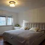 Emmas With Private Parking And Balcony ليوبليانا