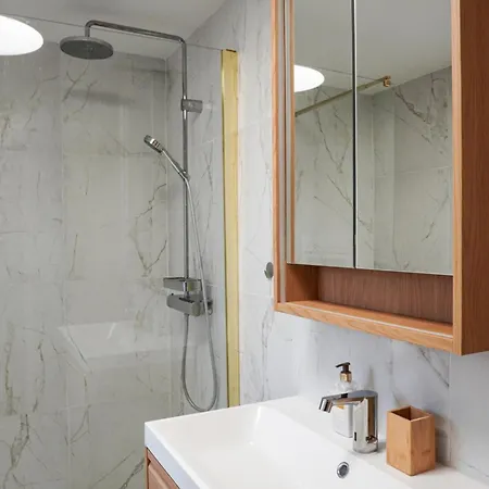 Apartmán Emmas With Private Parking And Balcony