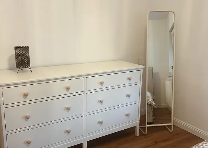 Emmas With Private Parking And Balcony Apartment *